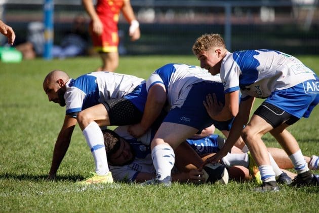 Les joueurs de rugby du Bugue sont dans le match